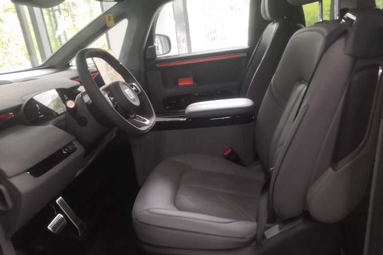 Used Zeekr MIX 2025 Long-Range Intelligent Driving Edition