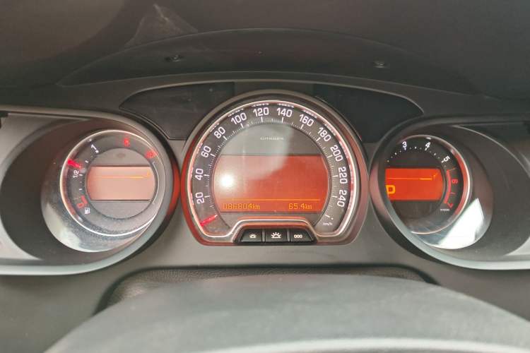 Used Citroen C5 2016 1.6T Automatic Zunyue Model Instrument Cluster