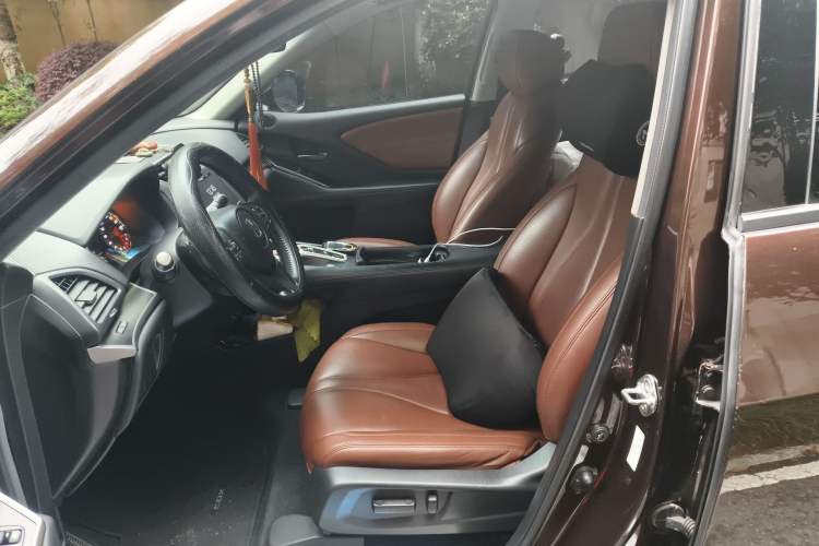 Used Acura CDX 2019 1.5T Two-Wheel Drive Comfort Edition Left Front Seat