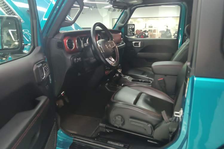 Used Jeep Wrangler 2019 2.0T Rubicon Two-Door Version China VI Emission Standard
