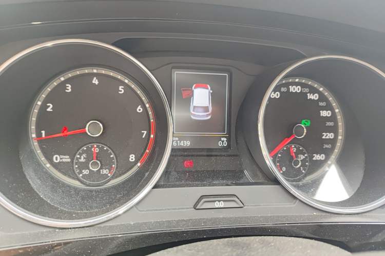 Used Volkswagen Tiguan L 2017 330TSI Automatic Two-Wheel Drive Comfort Edition Instrument Cluster