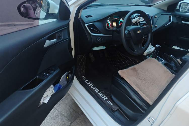 Used Chevrolet Cavalier 2018 320 Manual Enjoyment Edition Driver Seat