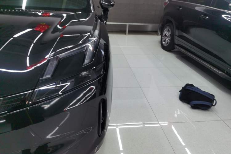 Used Lynk & Co 08 EM-P 2025 120km Long-Range Pro