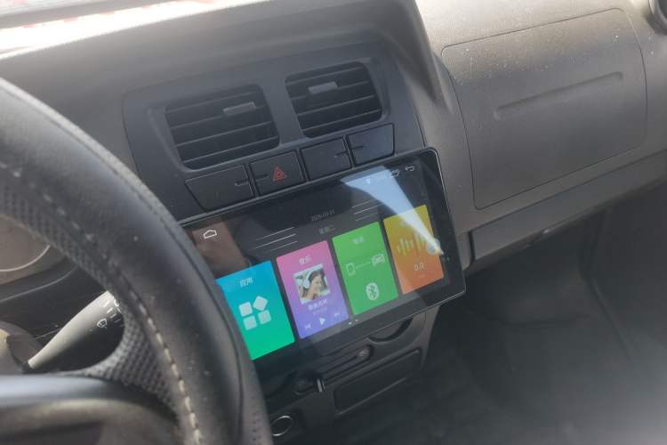 Used Dongfeng Xiaokang K07S 2022 1.3L High-Power Base Version Audio And AC Panel