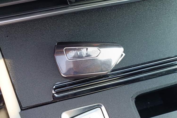 Used Volkswagen Teramont 2024 380TSI Four-Wheel Drive Prestige Luxury Edition Vehicle Key