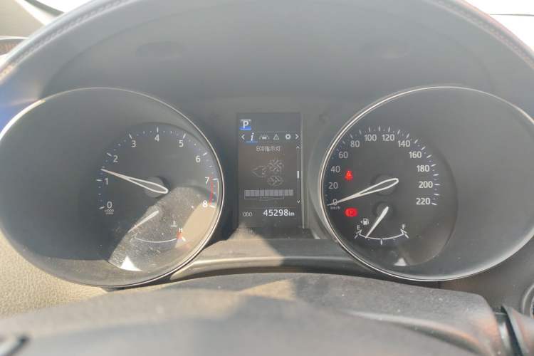 Used Toyota IZOA 2020 2.0L Enjoy Edition
