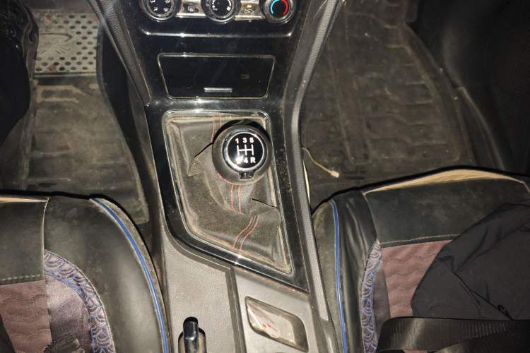 Used Venucia D60 2019 1.6L Entry Manual Fashion Edition