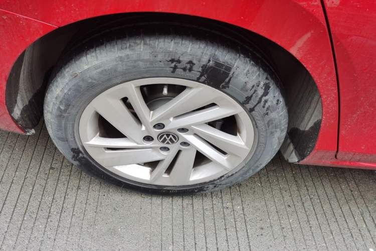 Used Volkswagen Lamando 2023 Lavida L 280TSI DSG Spicy Edition Right Rear Wheel Hub