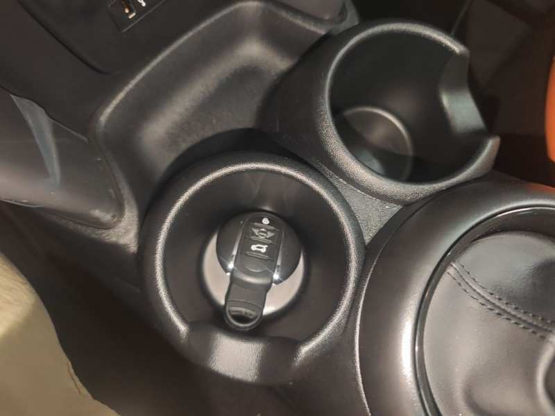 Used MINI 2023 1.5T ONE — 8