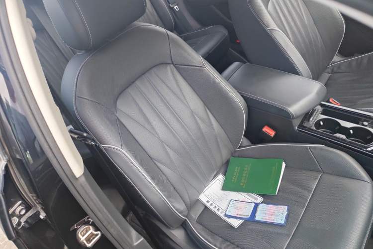 Used Volkswagen Passat 2023 330TSI Starry Luxury Edition
