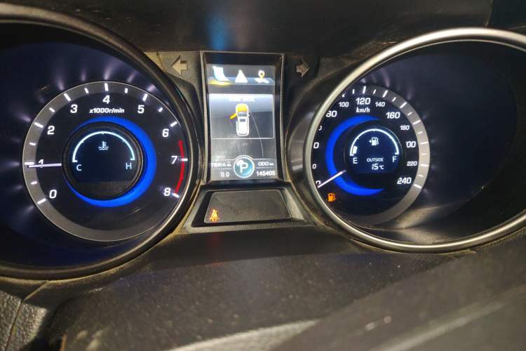 Used CHANGAN CS75 2014 1.8T Automatic Prestige Model China IV Standard
