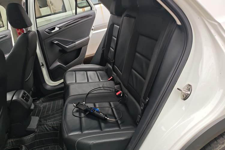 Used Volkswagen T-ROC 2018 280TSI DSG Two-Wheel Drive Comfort Version China VI Standard
