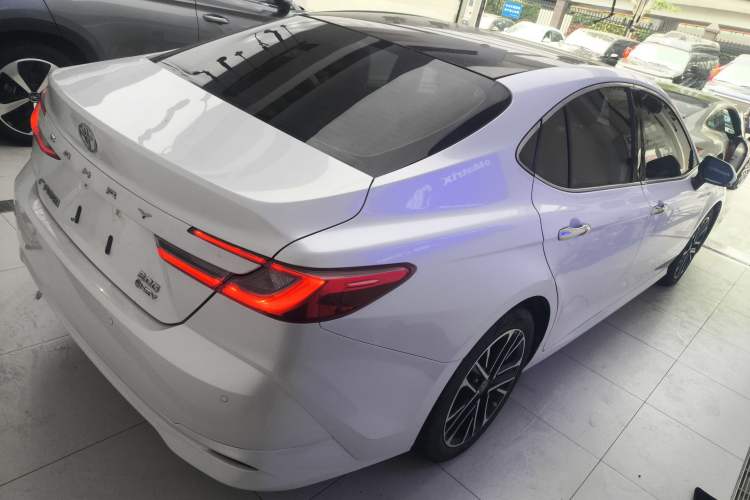 Used Toyota Camry 2024 Dual-Motor 2.0 HG Premium Edition