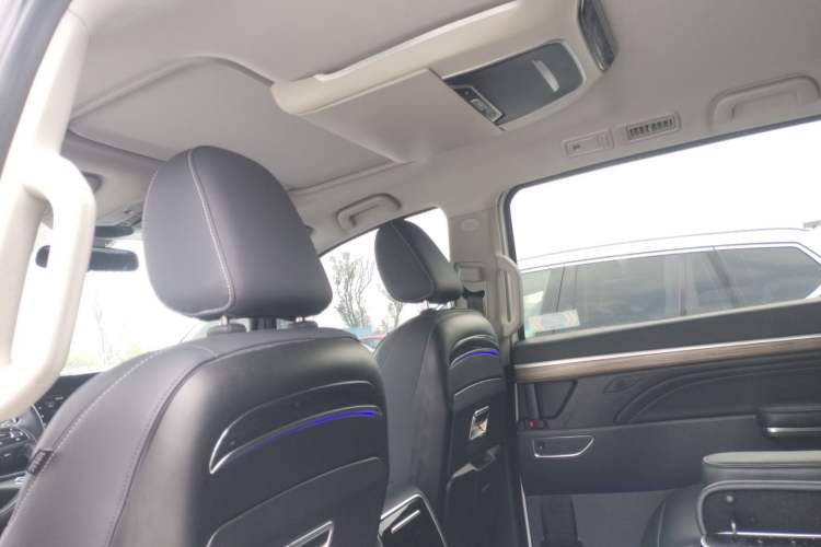 Used GAC Trumpchi M8 2024 Lingxiu Series 390T Deluxe Edition
