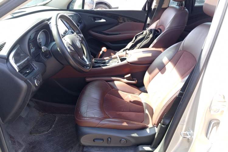 Used Buick Envision 2016 20T Two-Wheel-Drive Elite Model Left Front Seat