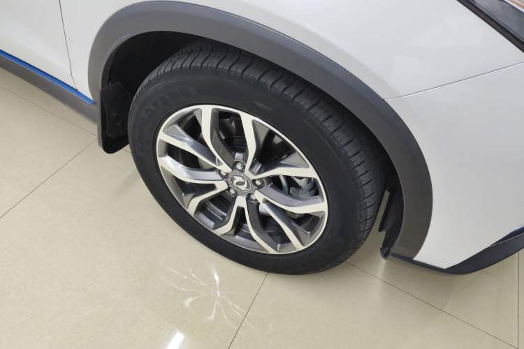 Used Dongfeng Fengon E3 2019 EVR Range-Extended Smart Model