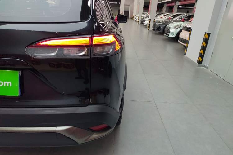 Used Toyota FRONTLANDER 2022 2.0L CVT Luxury Edition Right Rear Taillight