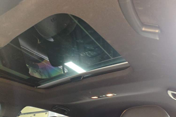 Used Volkswagen Golf 2020 Charming Edition 280TSI DSG R-Line
