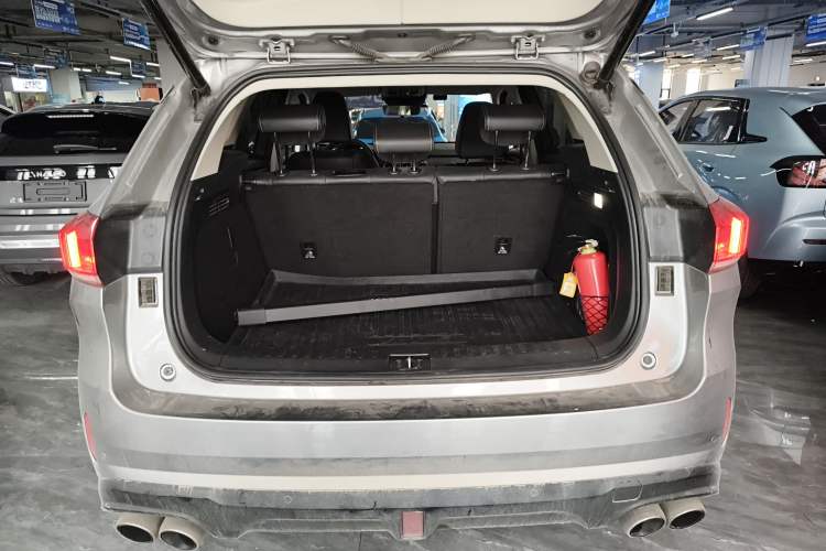 Used Wey VV6 2021 2.0T Two-Wheel Drive Smart Protection+
