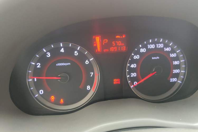 Used Hyundai Verna (older generation) 2010 Sedan 1.4L Automatic Luxury GLS Trim
