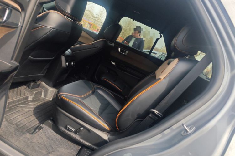 Used Ford Explorer 2024 2.3T EcoBoost Kunlun Peak Edition 6-Seater
