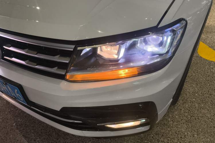 Used Volkswagen Tiguan L 2021 330TSI Automatic Two-Wheel Drive R-Line Enhanced Edition
