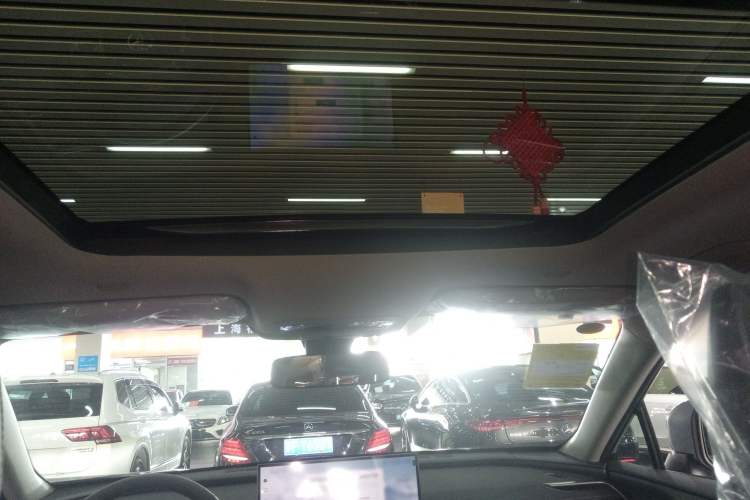 Used Toyota RAV4 2026 Model Dual-Engine 2.0L Two-Wheel Drive Luxury Edition