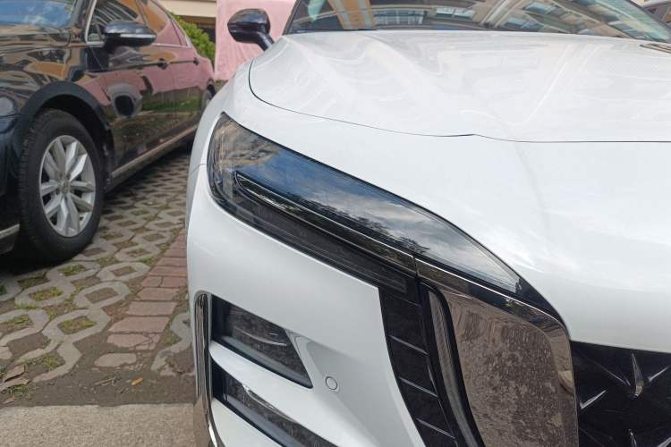 Used Hongqi H6 2025 2.0T ZhiMei Edition
