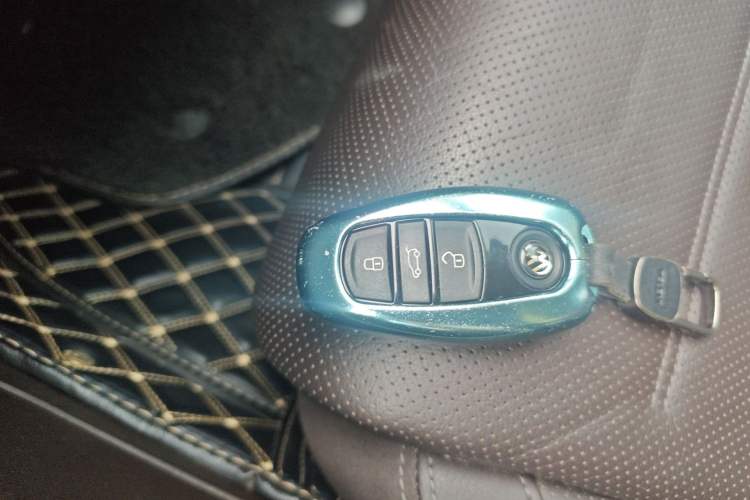 Used Volkswagen Touareg 2017 3.0 TSI Touareg Model Vehicle Key