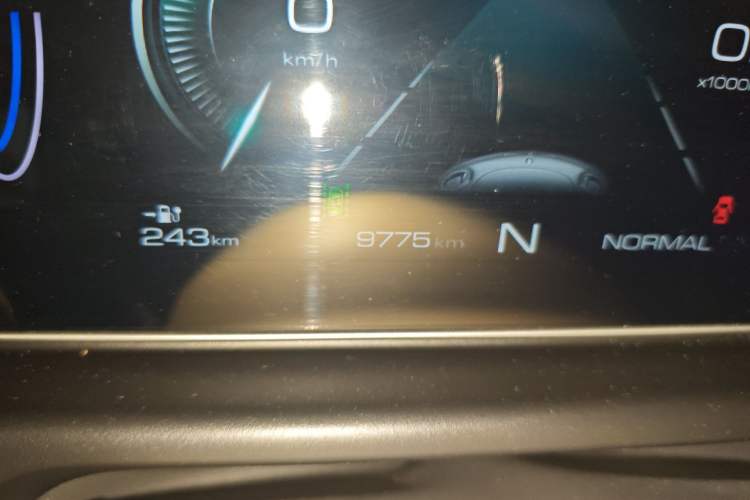 Used ORA Good Cat 2022 Morandi Edition 400km Standard Range Premium Version Lithium Iron Phosphate
