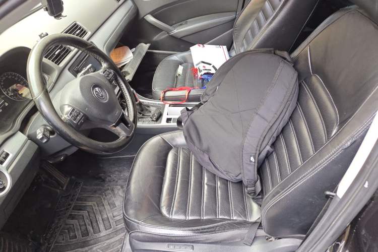 Used Volkswagen Passat 2015 1.8TSI DSG Prestige Edition Left Front Seat