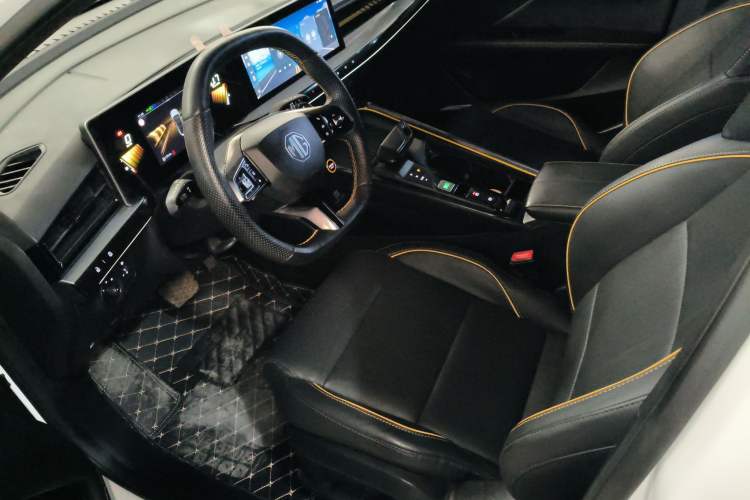 Used MG 5 Scorpio 2022 1.5T Trophy Sport Luxurious Edition
