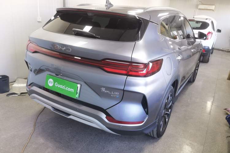 Used BYD Song PLUS New Energy 2025 EV 520km Premium Version
