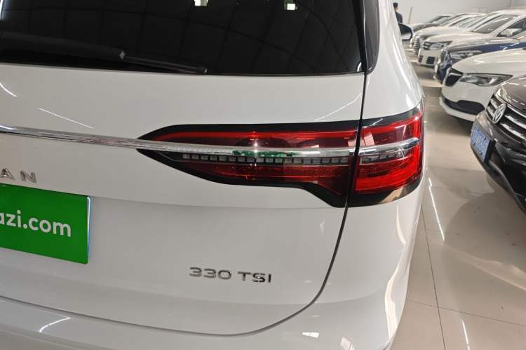 Used Volkswagen Viloran 2023 Revised 330TSI Business Edition
