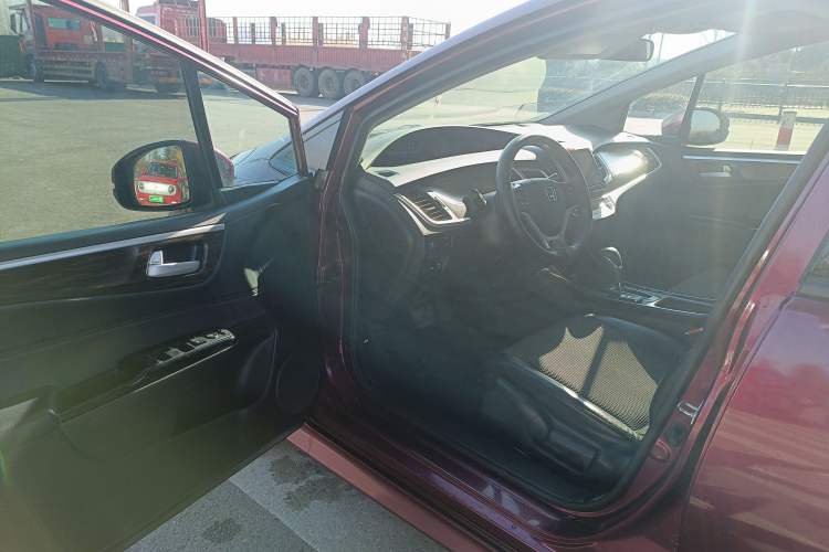 Used Honda Jade 2017 210TURBO CVT Fashion Edition 5-seater
