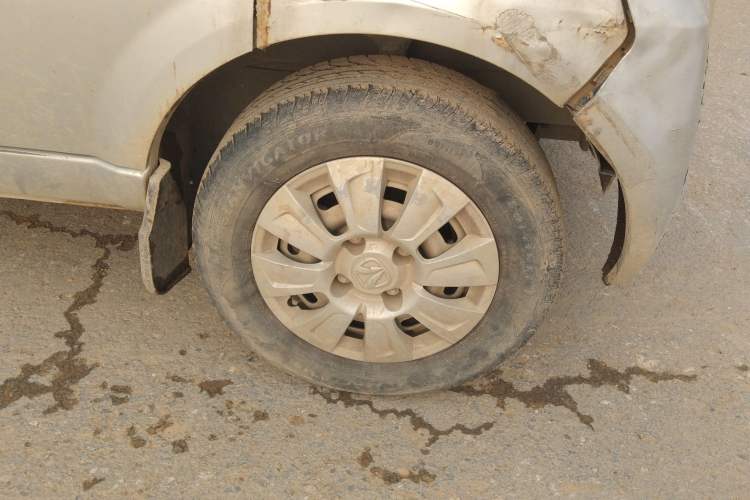 Used BAIC Weiwang 306 2011 1.3L Comfort version 7 seats
