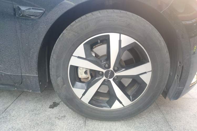 Used Zeekr 001 2023 WE Edition 100 kWh