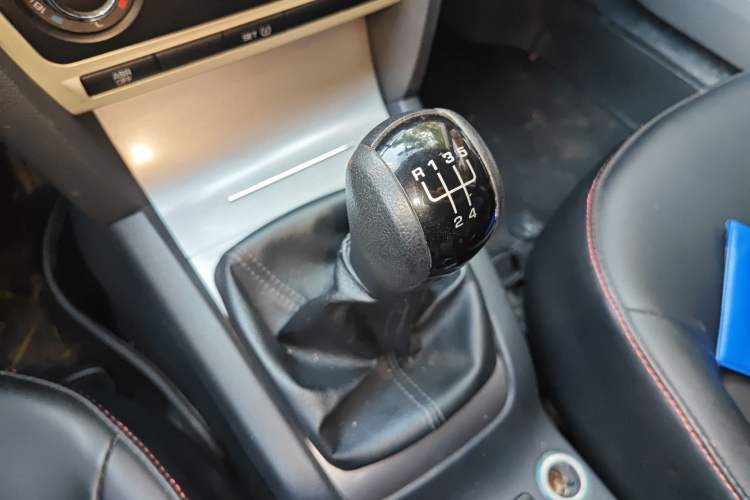 Used Skoda Octavia 2012 1.6L Manual Yijie Edition