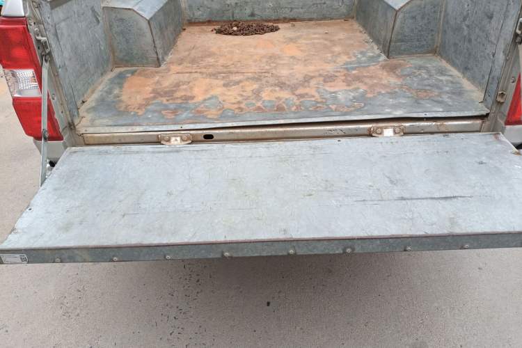 Used Dongfeng Ruichi 2021 2.4T Diesel 4x4 Base Version YCY24165-61