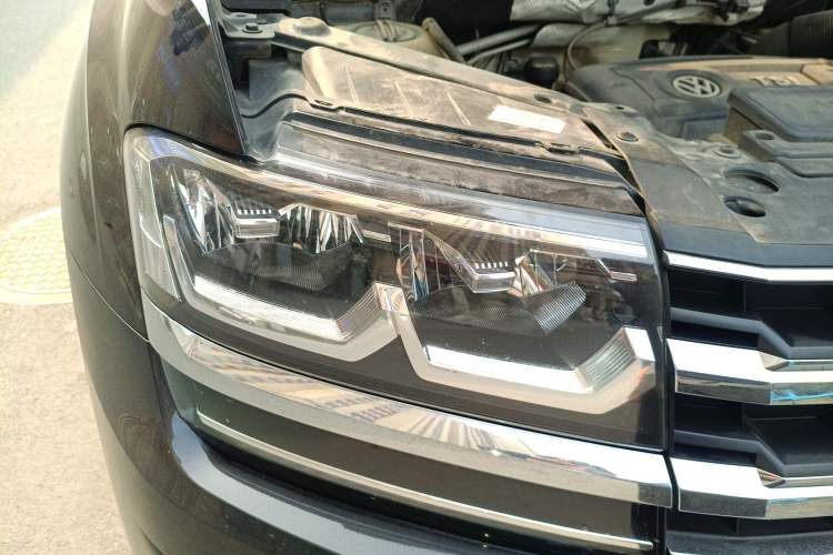 Used Volkswagen Teramont 2020 380TSI Four-Wheel Drive Luxury Version China VI Standard Right Front Headlight