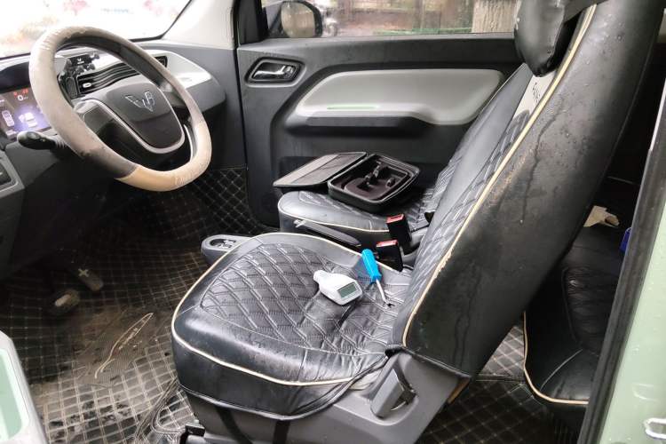 Used Wuling Hongguang MINIEV 2022 Macaron Premium Model – Lithium Ternary Battery