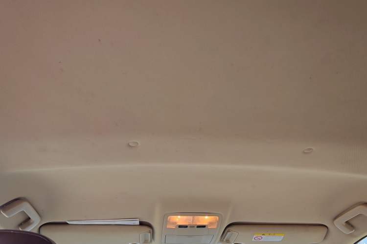 Used Toyota Highlander 2015 2.0T Two-Wheel Drive Elite Edition 7 Seats
