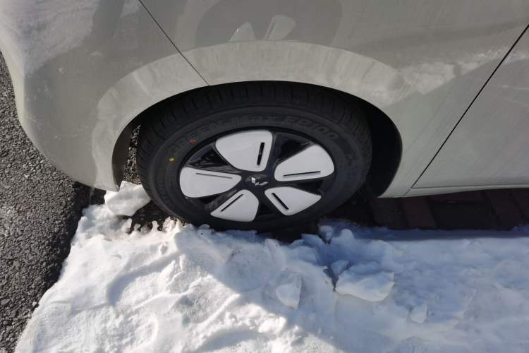 Used Wuling Hongguang MINIEV 2025 Four-Door Version Advanced Edition
