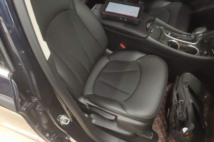 Used Buick Envision 2020 20T Two-Wheel Drive Leading Version
