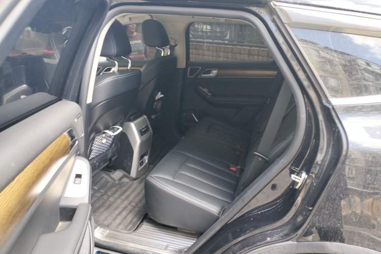 Used BYD Tang 2018 2.0T Automatic SmartConnect Prestige 7-Seater China V Standard
