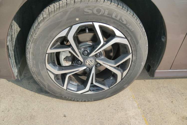 Used MG 5 2023 180 DVVT CVT Luxury Edition