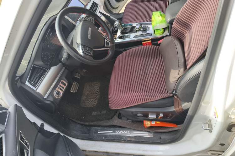 Used Haval H7 2017 Red-Label H7 2.0T Automatic Prestige Model
