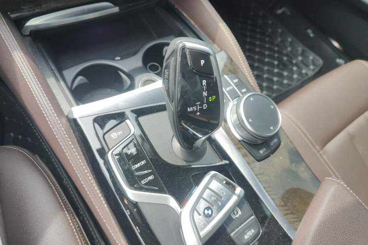 Used BMW 5 Series 2020 525Li M Sport Package