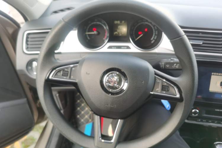 Used Skoda Rapid 2020 1.5L Automatic Comfort Edition