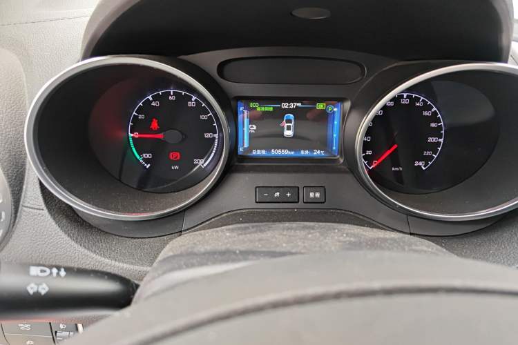 Used BYD Yuan New Energy 2018 EV360 Smart Connect Cool Edition
